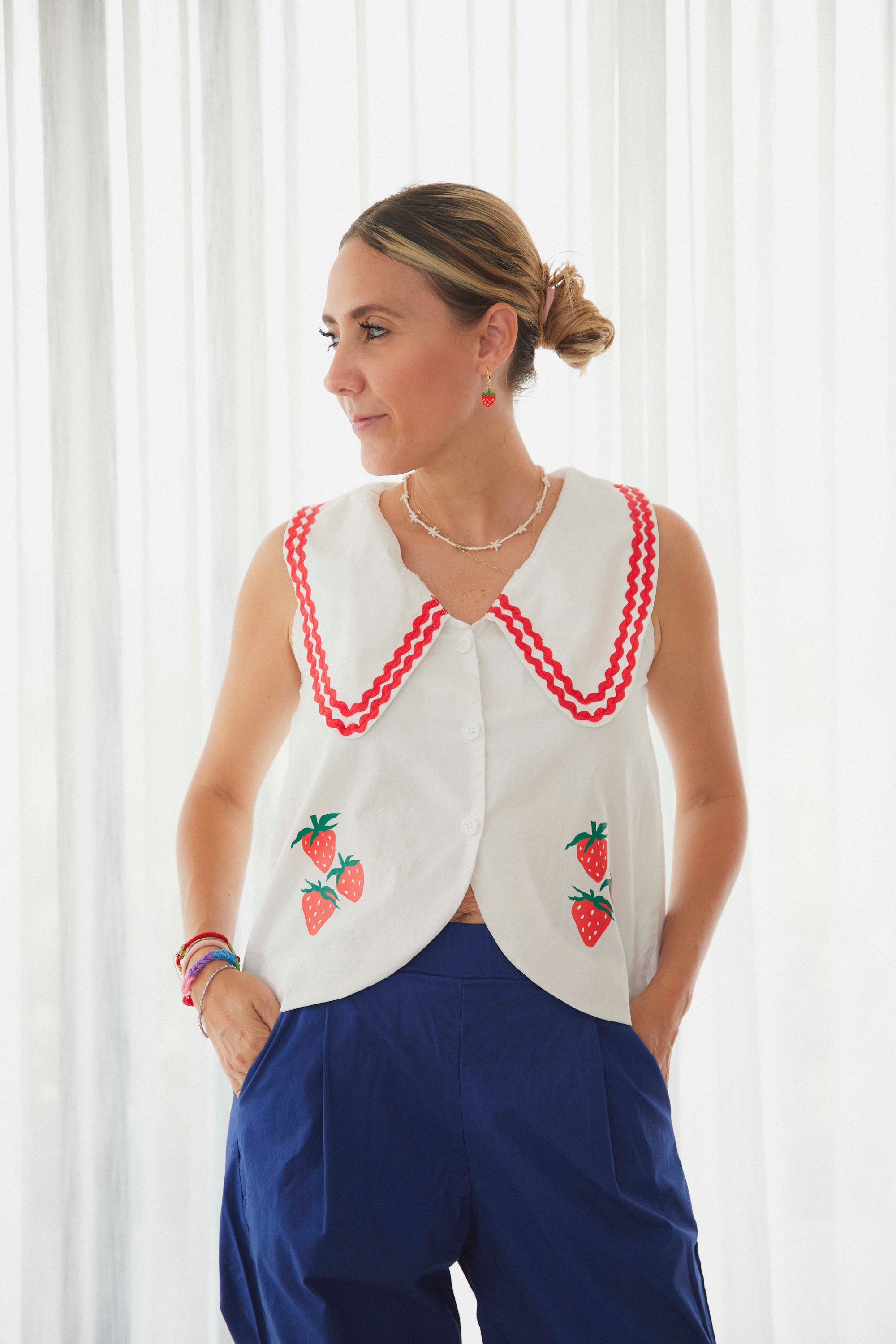 Camisa Fresas Marinera Adulto
