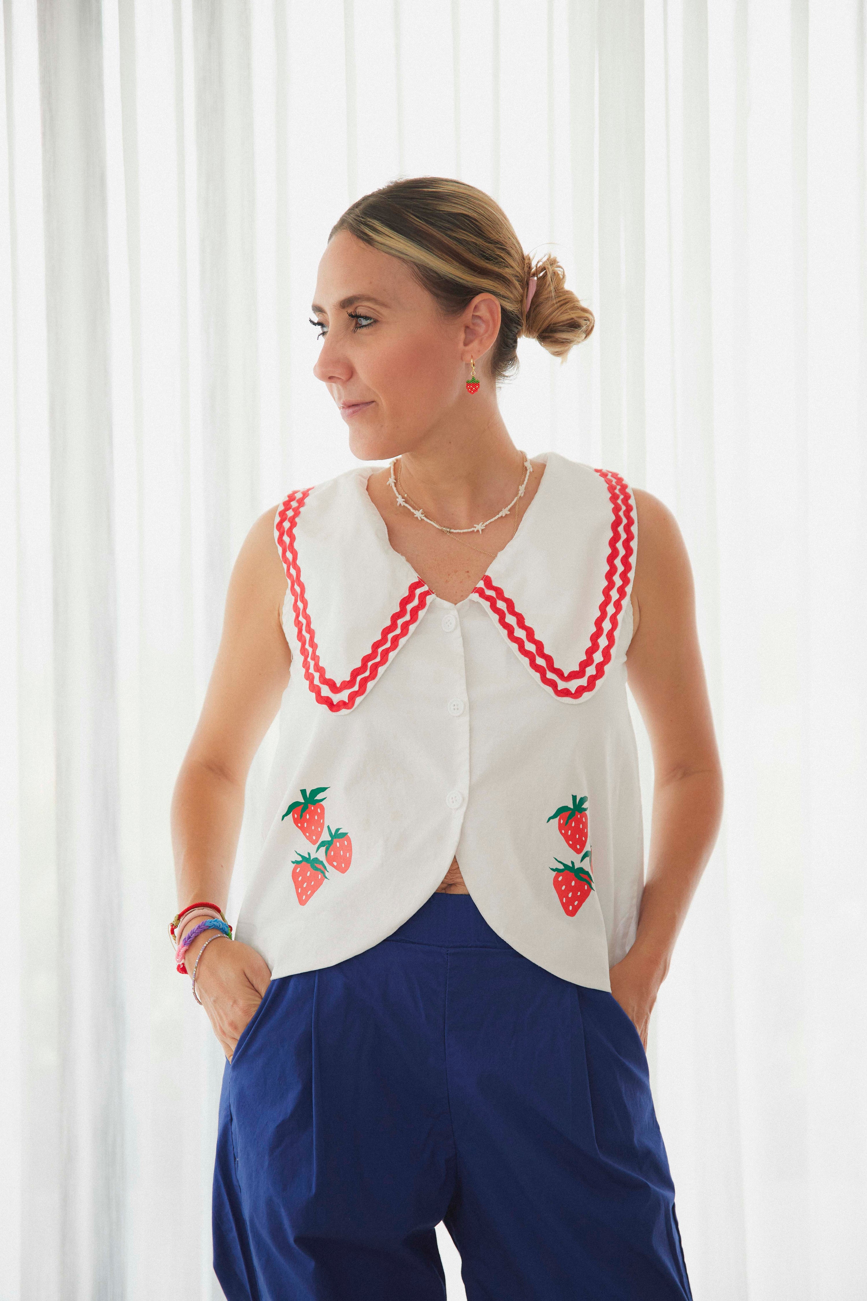 Camisa Fresas Marinera Adulto